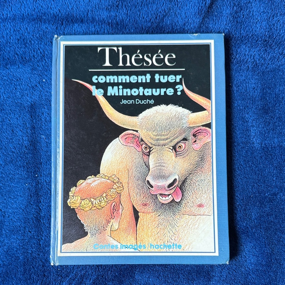 Thésée Book with Minotaur Illustration (French) vintage